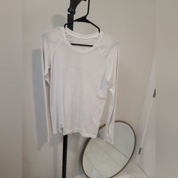Lululemon Swiftly Tech long Sleeve Top Size 8 - Picture 1 of 5